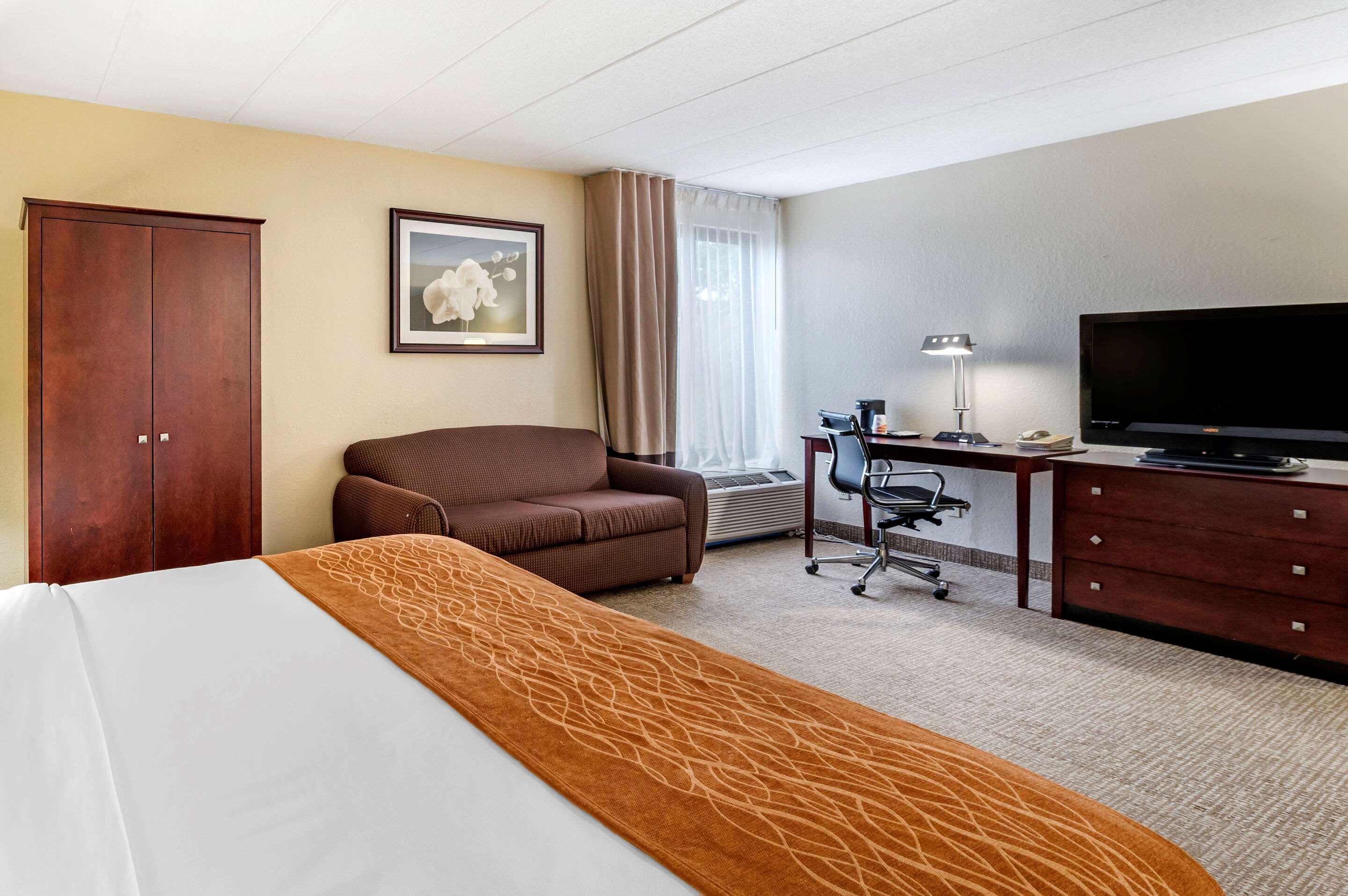 Comfort Inn Northeast Mason Exteriör bild