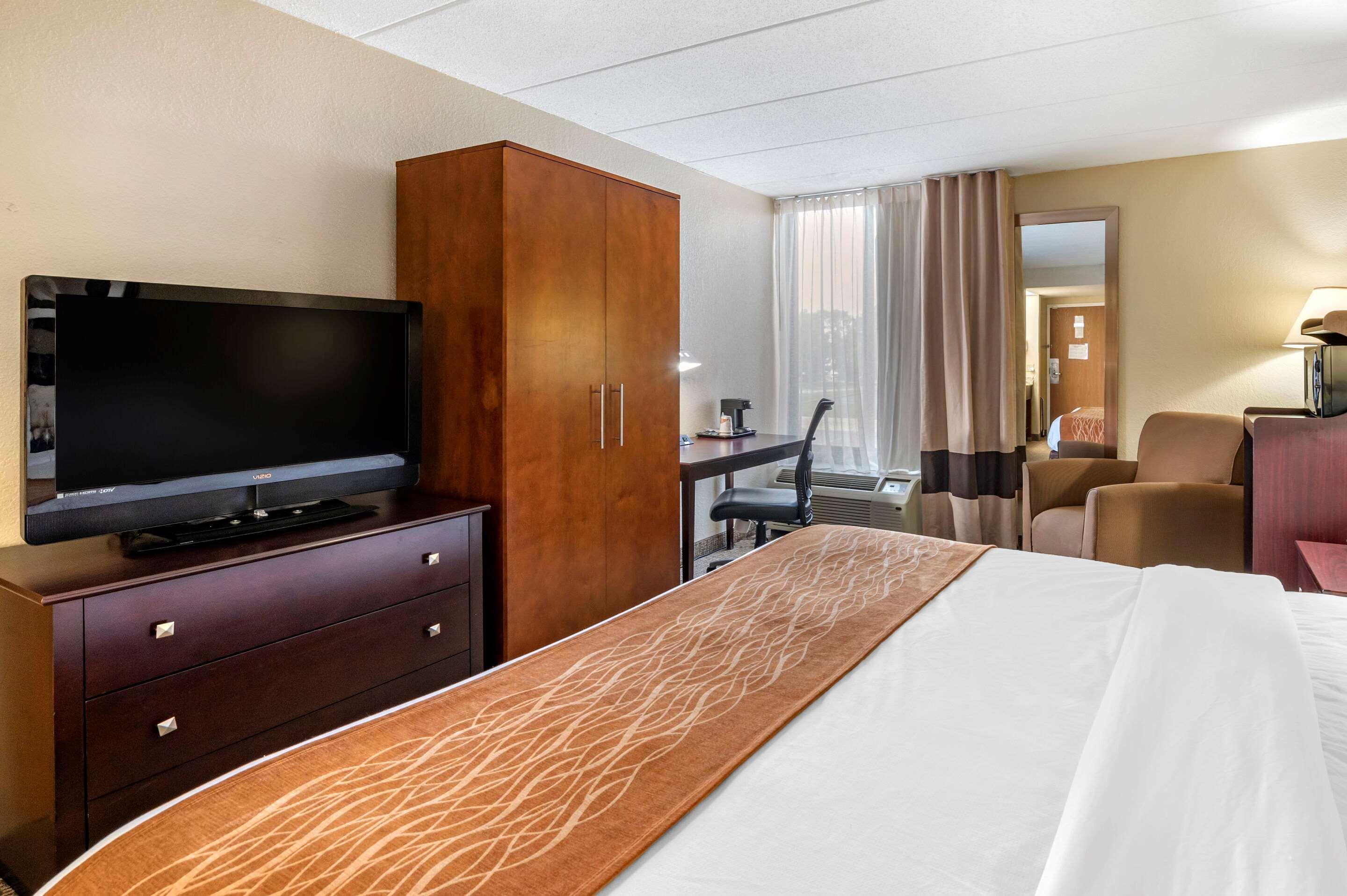 Comfort Inn Northeast Mason Exteriör bild